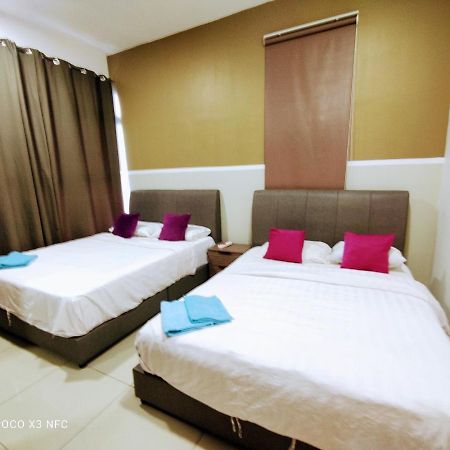 Atlantis Homestay Pool View 1210 Malacca Luaran gambar